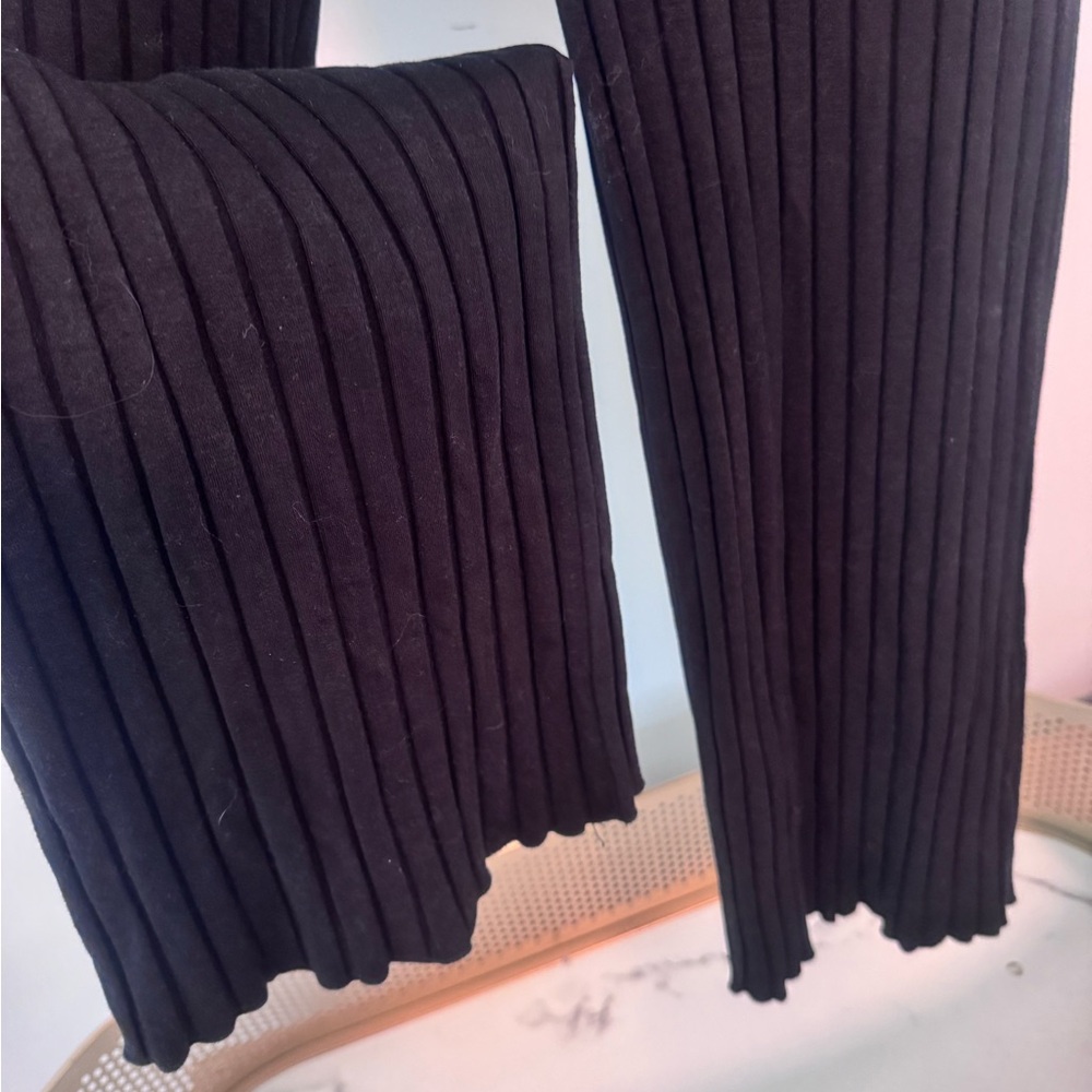 Lett Black HighRise Pant in black